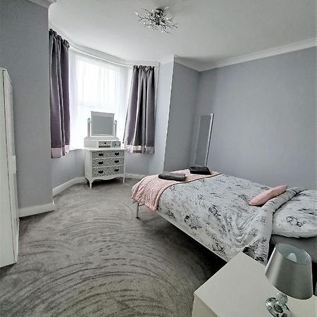 Large Flat Quite Location Modern And Well Equipped Appartement Swanage Buitenkant foto